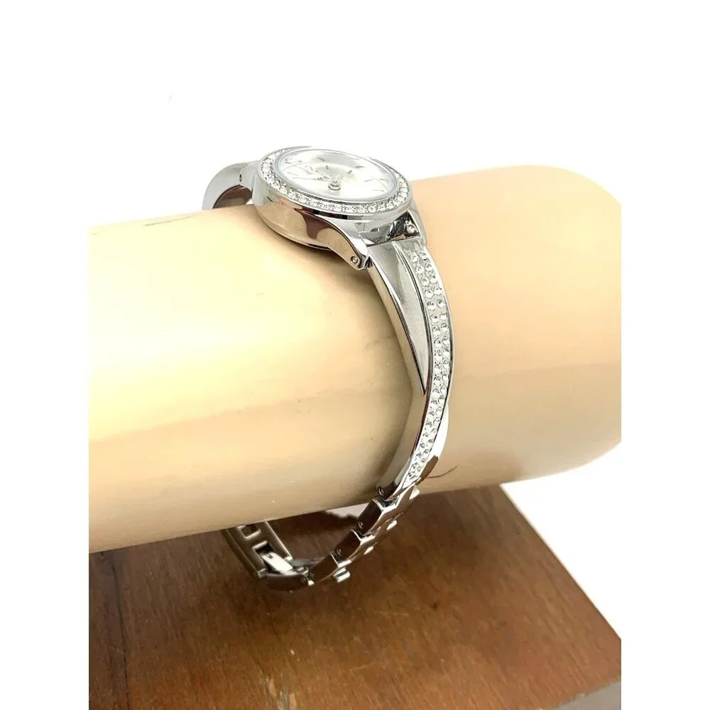 Timex Women's Watch TW2T58000 Quartz Gemmed Silver Dial Stainless Steel 23mm